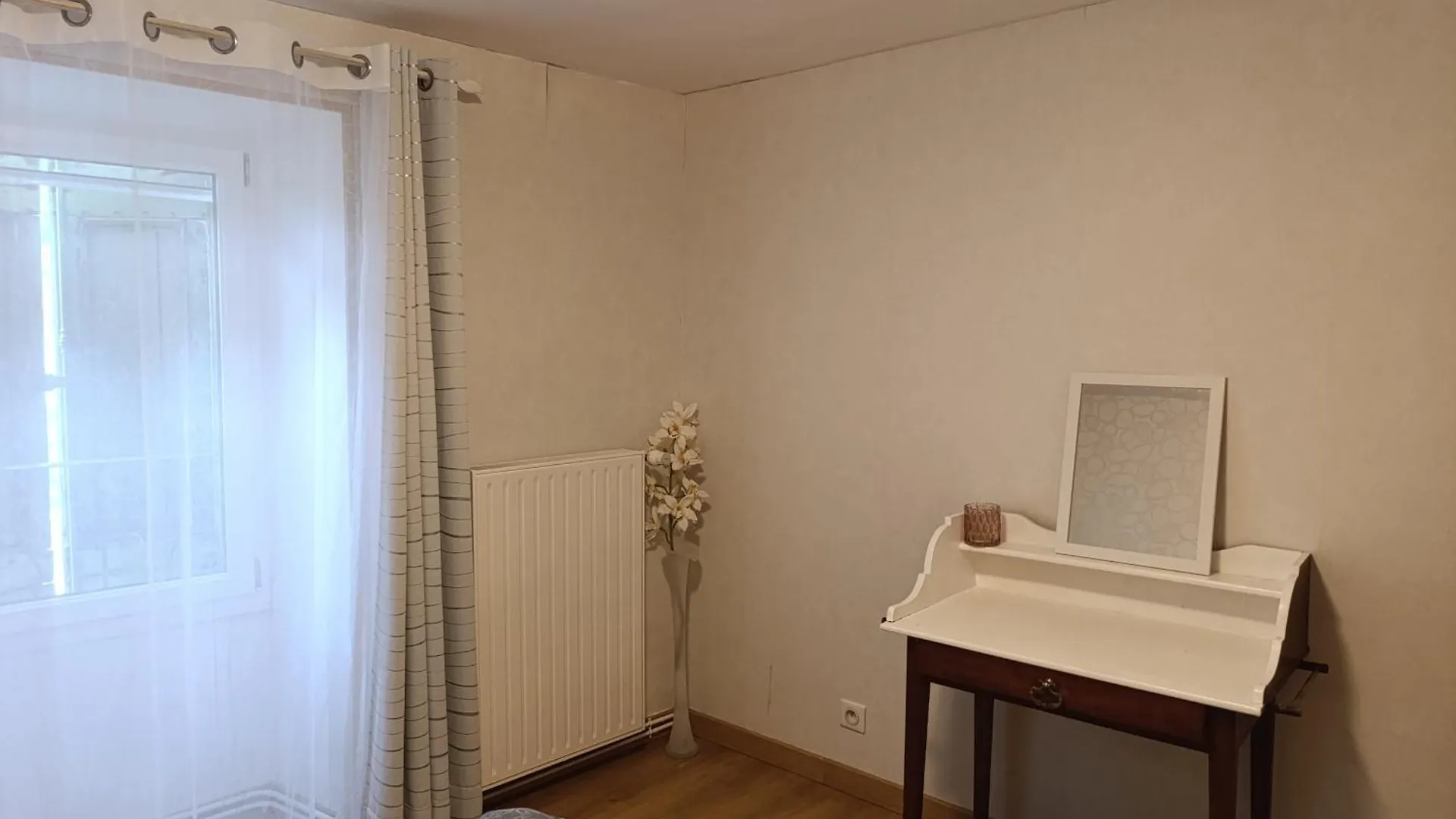 Hébergement de vacances Maison de village spacieuse et agréable Saint-Georges-de-Luzençon